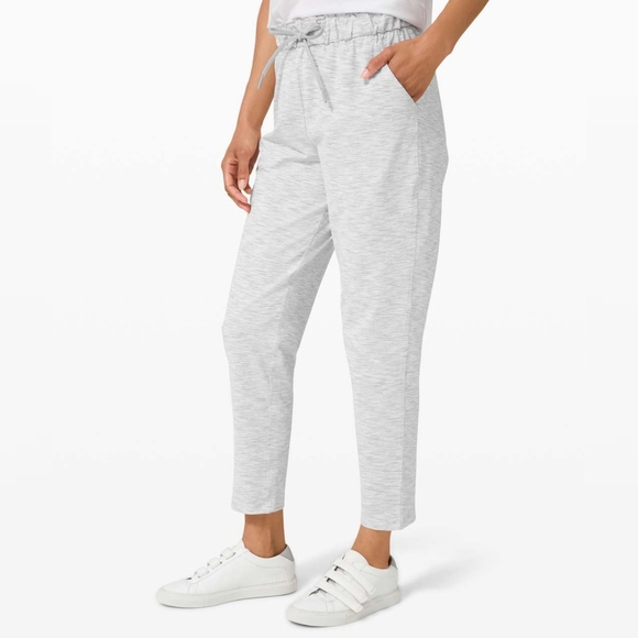 RELISTED...check closet - Picture 2 of 12